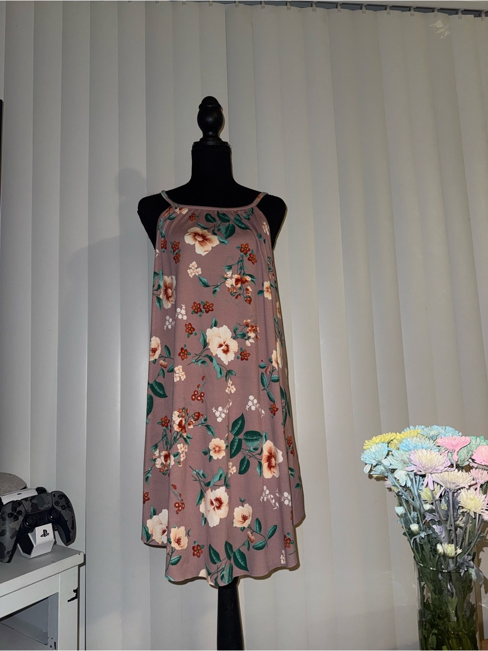 Floral Spaghetti-Strap Swing Dress in Mauve